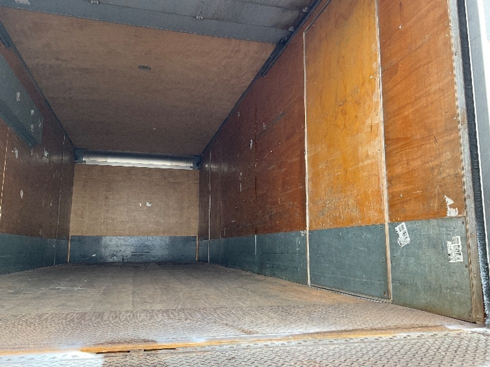 Medium Duty Box Truck-Light and Medium Duty Trucks-Freightliner-2019-M2-Norton-MA-161,419\n\t\tmiles-$ 56,000 - Image 12