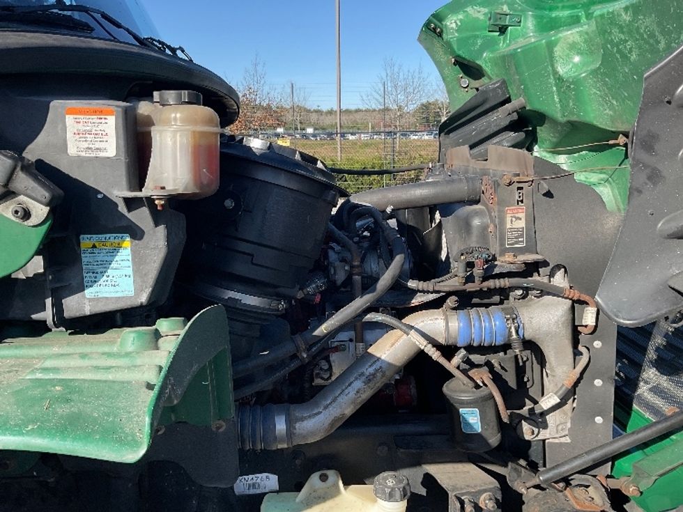 Medium Duty Box Truck-Light and Medium Duty Trucks-Freightliner-2019-M2-Norton-MA-163,986\n\t\tmiles-$ 55,500 - Image 23