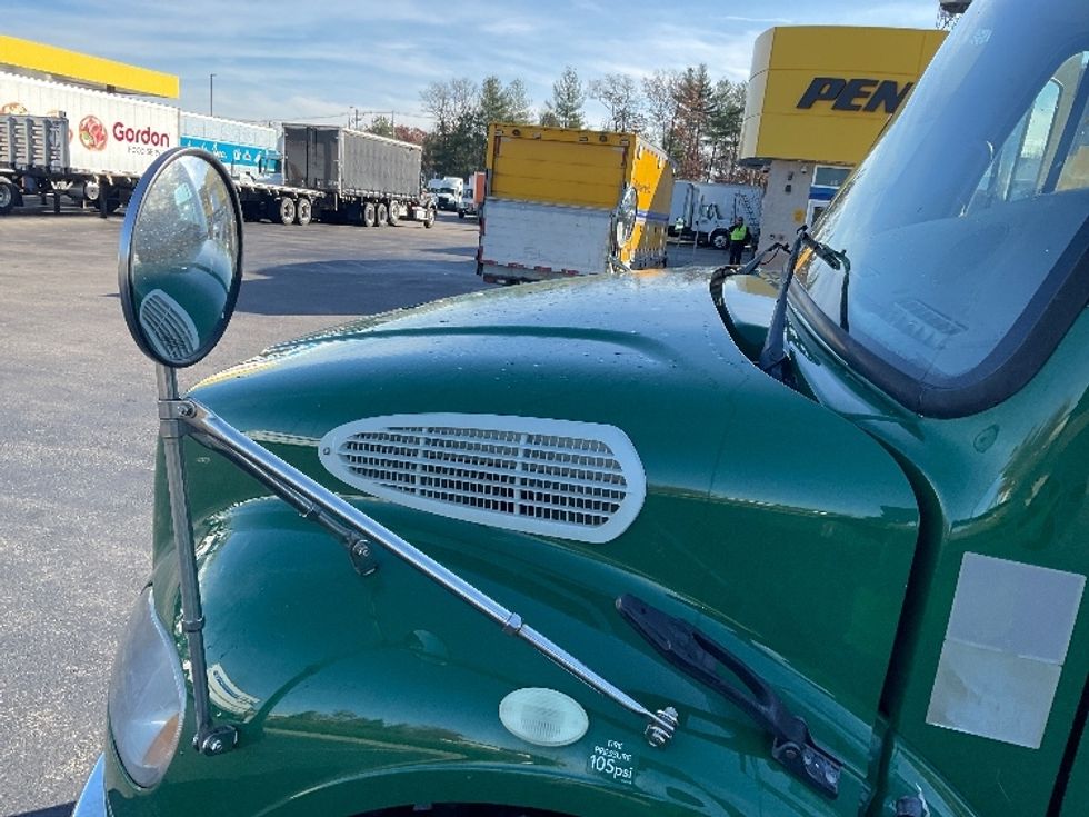 Medium Duty Box Truck-Light and Medium Duty Trucks-Freightliner-2019-M2-Norton-MA-163,986\n\t\tmiles-$ 55,500 - Image 25