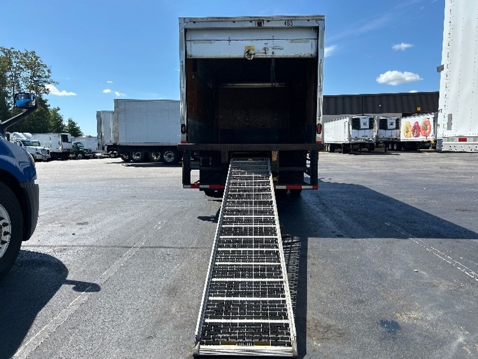 Medium Duty Box Truck-Light and Medium Duty Trucks-Freightliner-2019-M2-Norton-MA-170,231\n\t\tmiles-$ 31,000 - Image 9