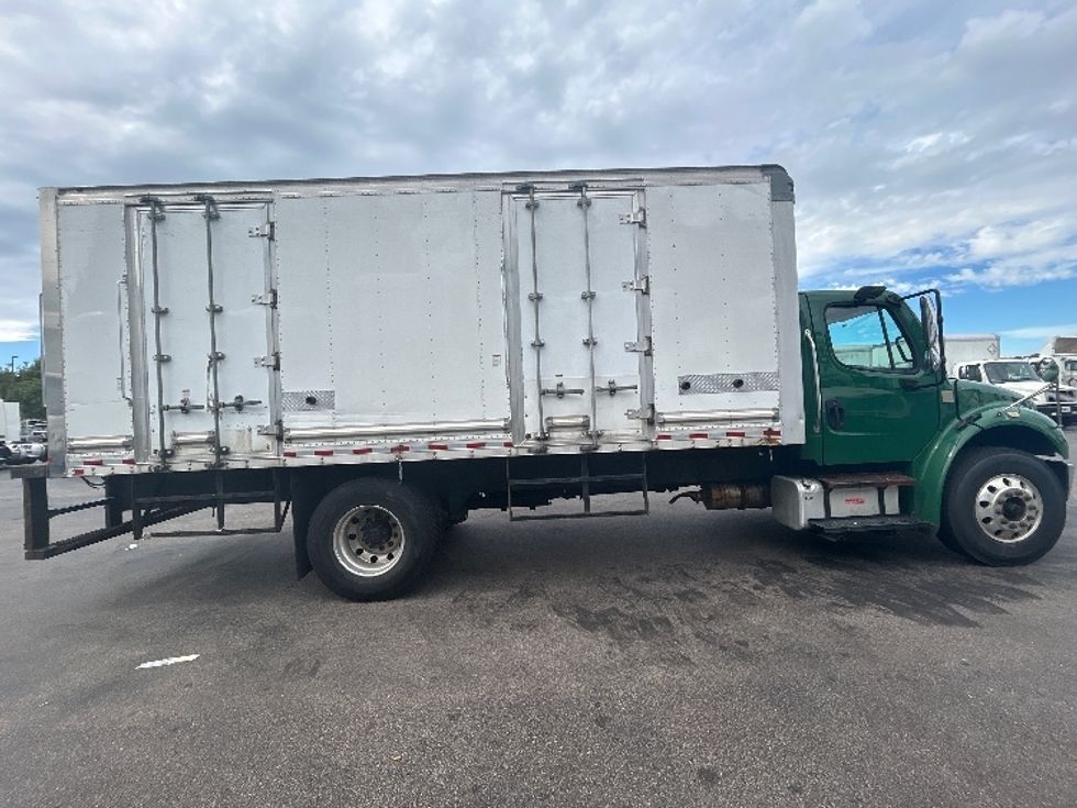 2019 Freightliner M2 106 Medium Duty photo 12