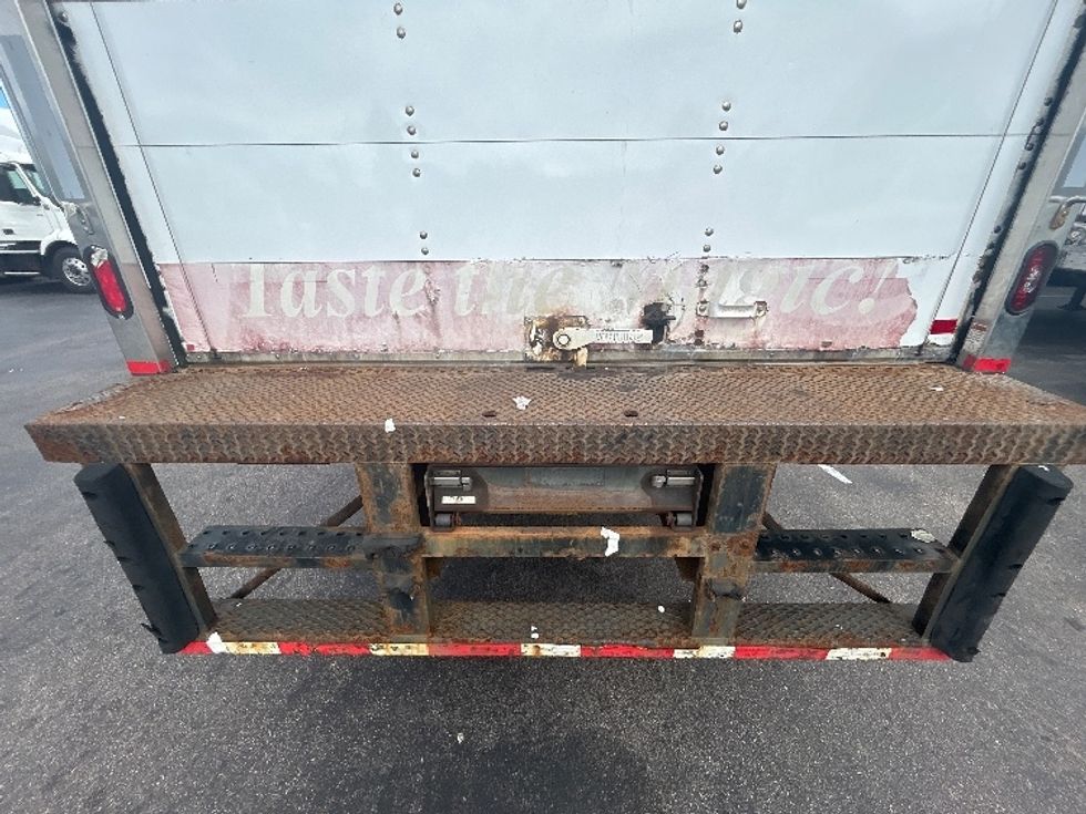 2019 Freightliner M2 106 Medium Duty photo 9