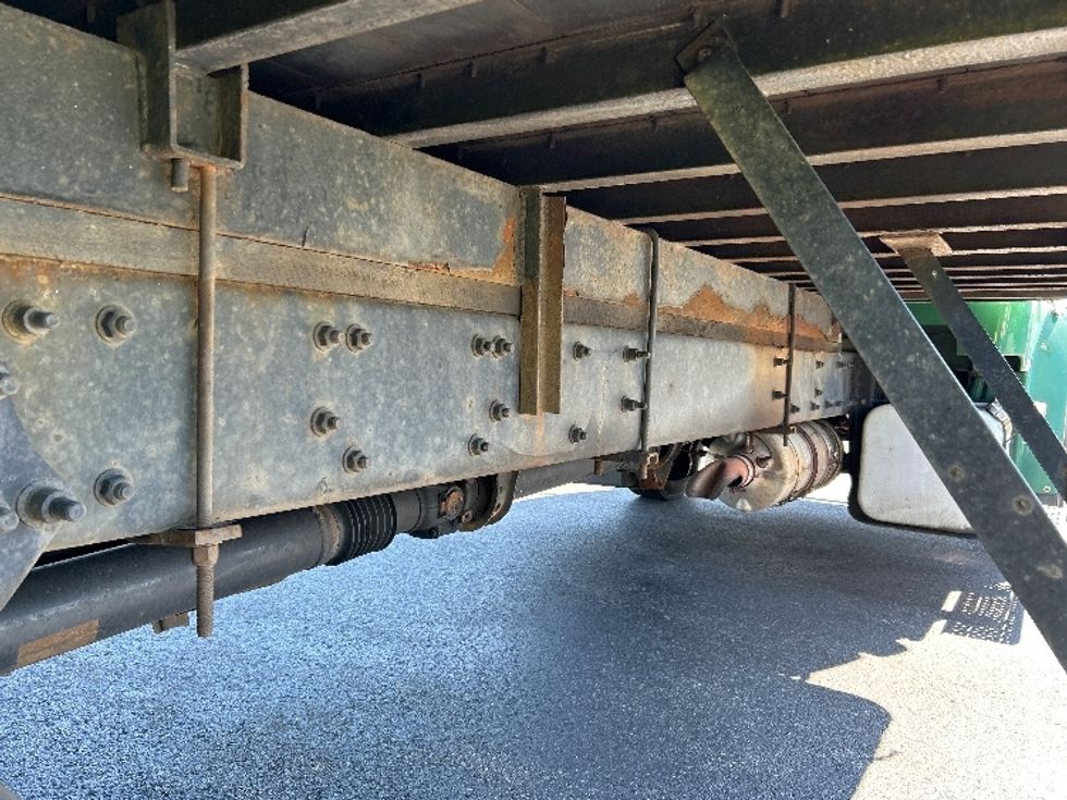 Medium Duty Box Truck-Light and Medium Duty Trucks-Freightliner-2019-M2-Norton-MA-171,203\n\t\tmiles-$ 31,000 - Image 14