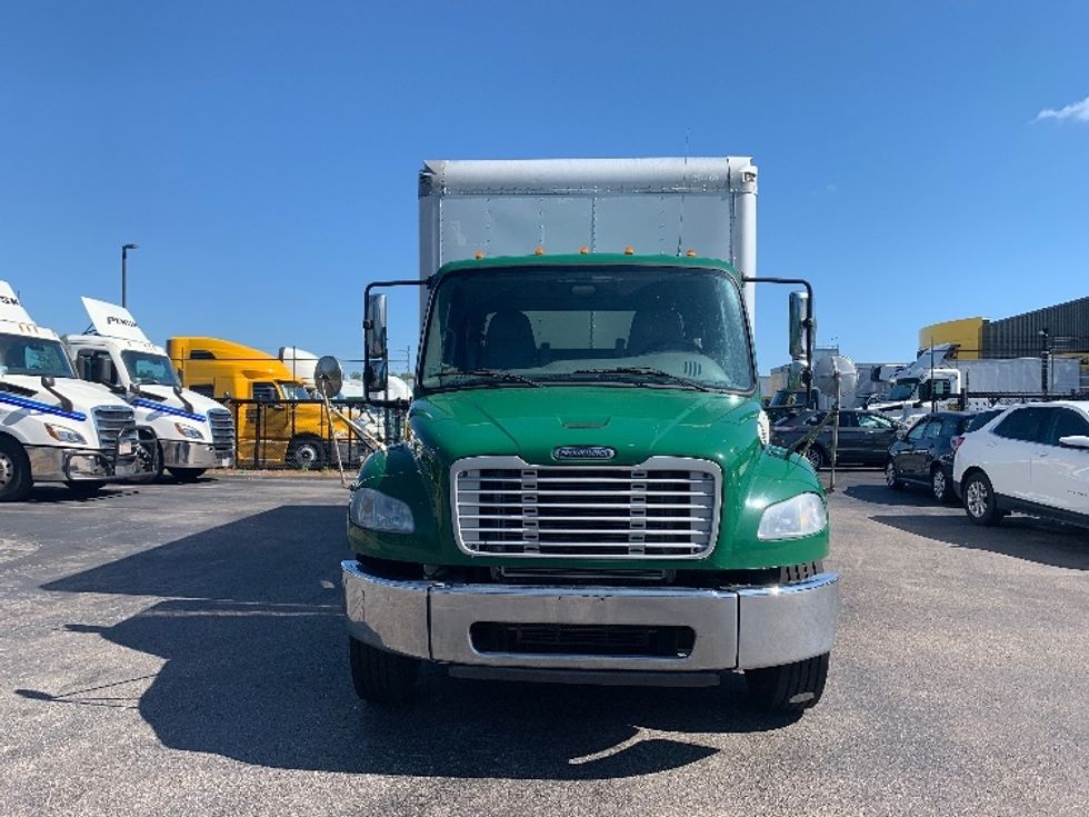 2019 Freightliner M2 106 Medium Duty photo 2
