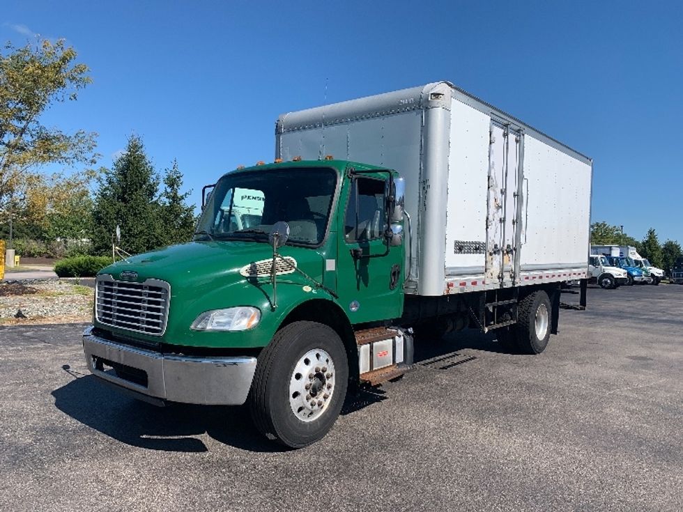 2019 Freightliner M2 106 Medium Duty photo 3