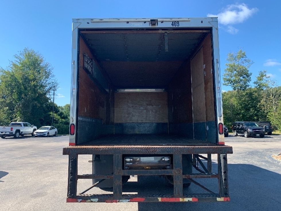 Medium Duty Box Truck-Light and Medium Duty Trucks-Freightliner-2019-M2-Norton-MA-173,165\n\t\tmiles-$ 30,750 - Image 8