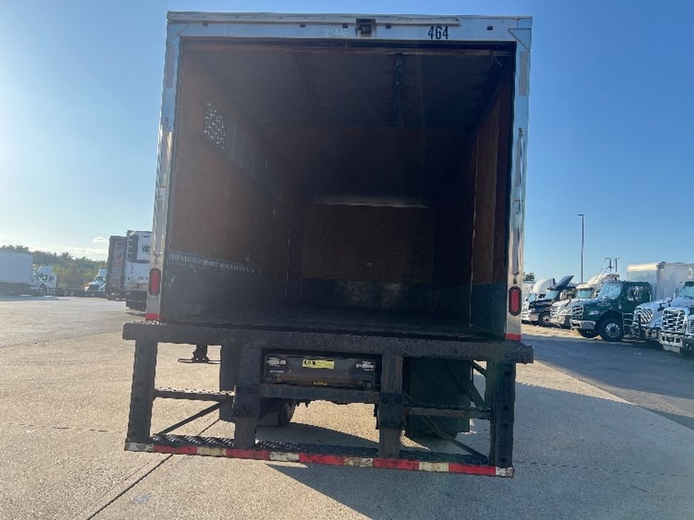 Medium Duty Box Truck-Light and Medium Duty Trucks-Freightliner-2019-M2-Norton-MA-173,667\n\t\tmiles-$ 30,500 - Image 9