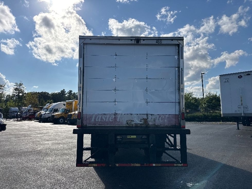 Medium Duty Box Truck-Light and Medium Duty Trucks-Freightliner-2019-M2-Norton-MA-174,775\n\t\tmiles-$ 30,500 - Image 7