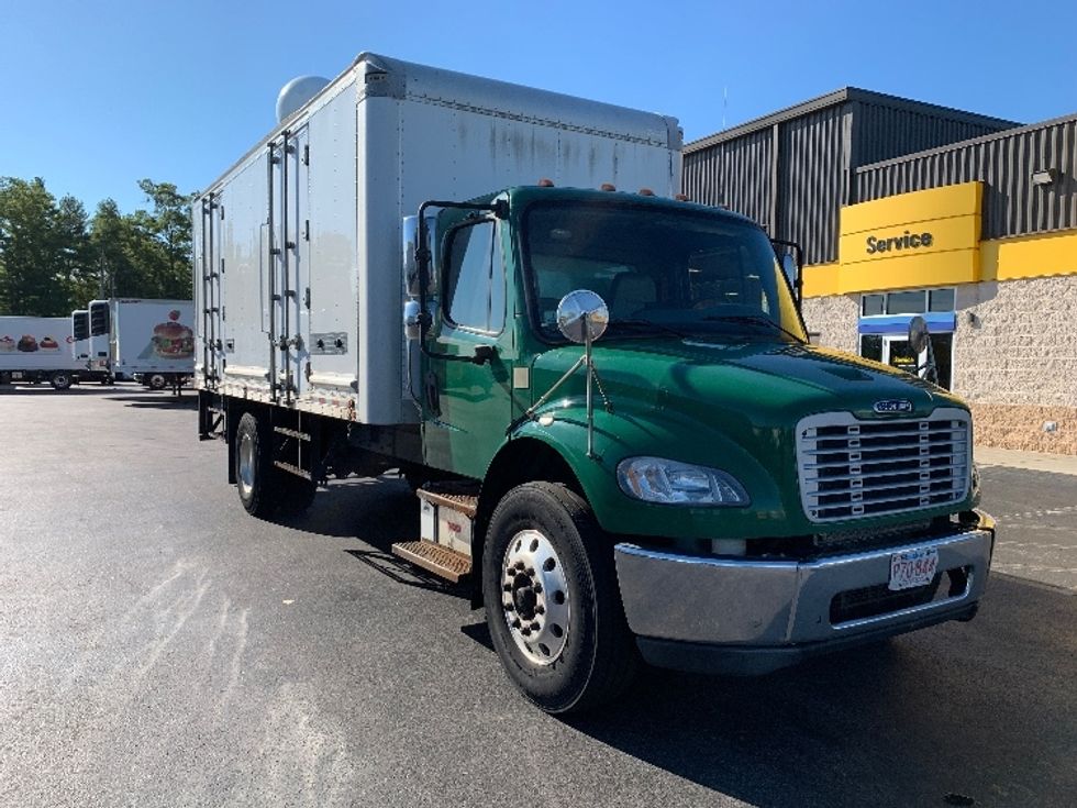 Medium Duty Box Truck-Light and Medium Duty Trucks-Freightliner-2019-M2-Norton-MA-175,851\n\t\tmiles-$ 30,000 - Image 1