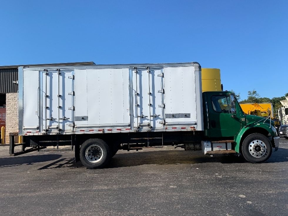 Medium Duty Box Truck-Light and Medium Duty Trucks-Freightliner-2019-M2-Norton-MA-175,851\n\t\tmiles-$ 30,000 - Image 16
