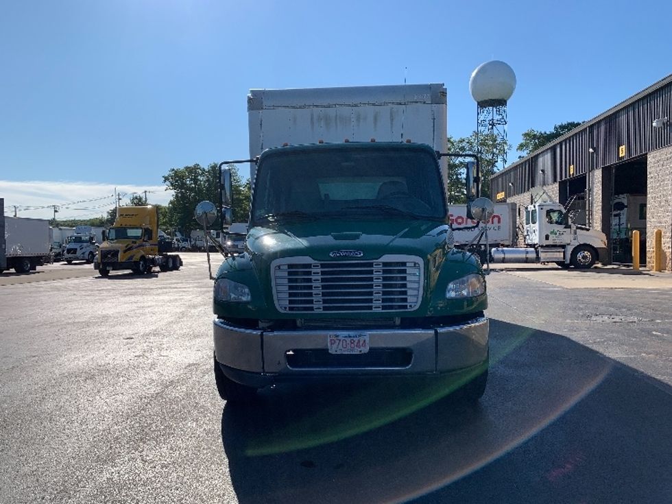 Medium Duty Box Truck-Light and Medium Duty Trucks-Freightliner-2019-M2-Norton-MA-175,851\n\t\tmiles-$ 30,000 - Image 2