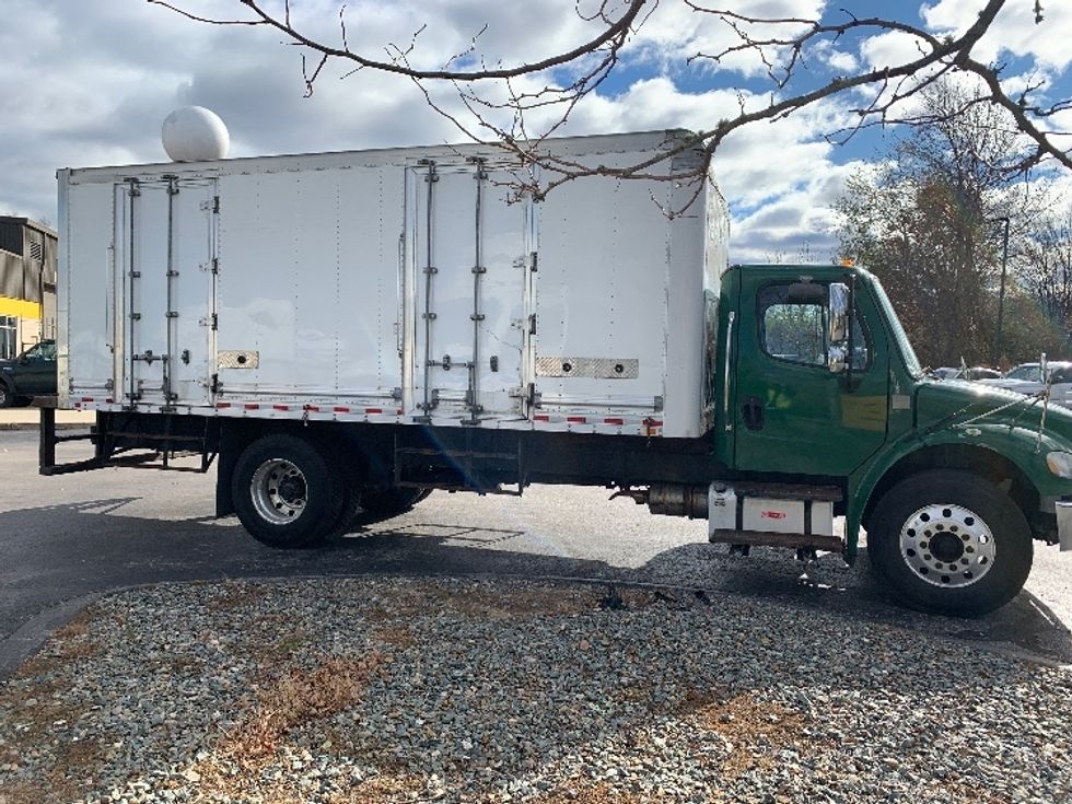 Medium Duty Box Truck-Light and Medium Duty Trucks-Freightliner-2019-M2-Norton-MA-179,490\n\t\tmiles-$ 30,000 - Image 14