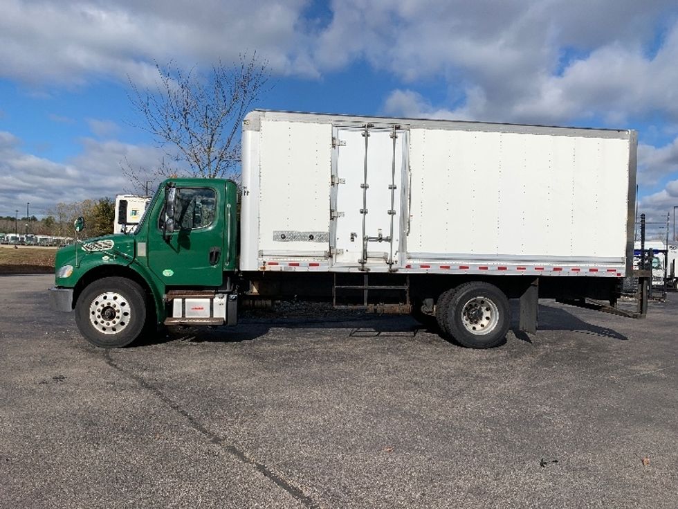 Medium Duty Box Truck-Light and Medium Duty Trucks-Freightliner-2019-M2-Norton-MA-179,490\n\t\tmiles-$ 30,000 - Image 4