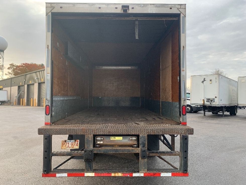 Medium Duty Box Truck-Light and Medium Duty Trucks-Freightliner-2019-M2-Norton-MA-181,953\n\t\tmiles-$ 29,750 - Image 8