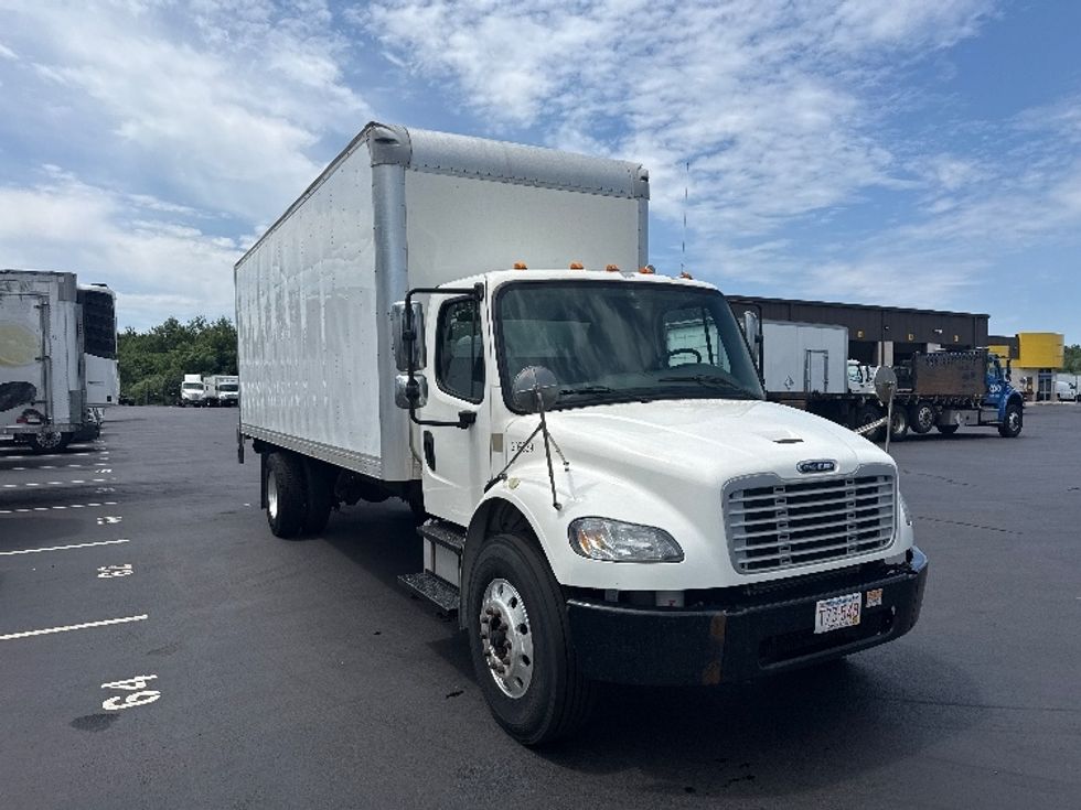 Medium Duty Box Truck-Light and Medium Duty Trucks-Freightliner-2019-M2-Norton-MA-210,662\n\t\tmiles-$ 44,500 - Image 1
