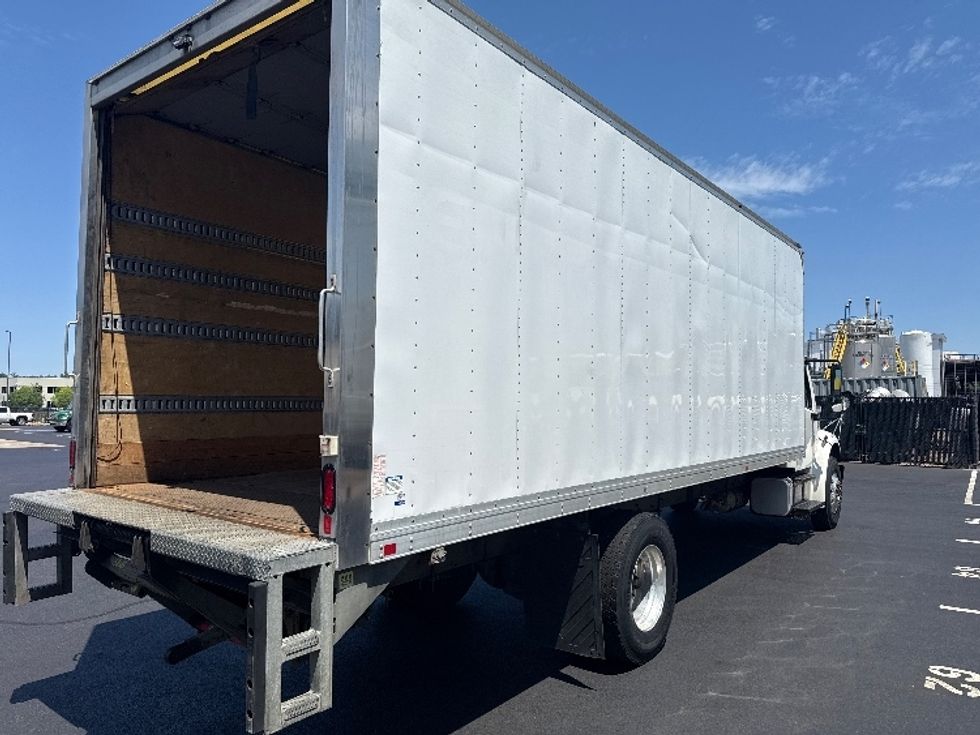 Medium Duty Box Truck-Light and Medium Duty Trucks-Freightliner-2019-M2-Norton-MA-210,662\n\t\tmiles-$ 44,500 - Image 12