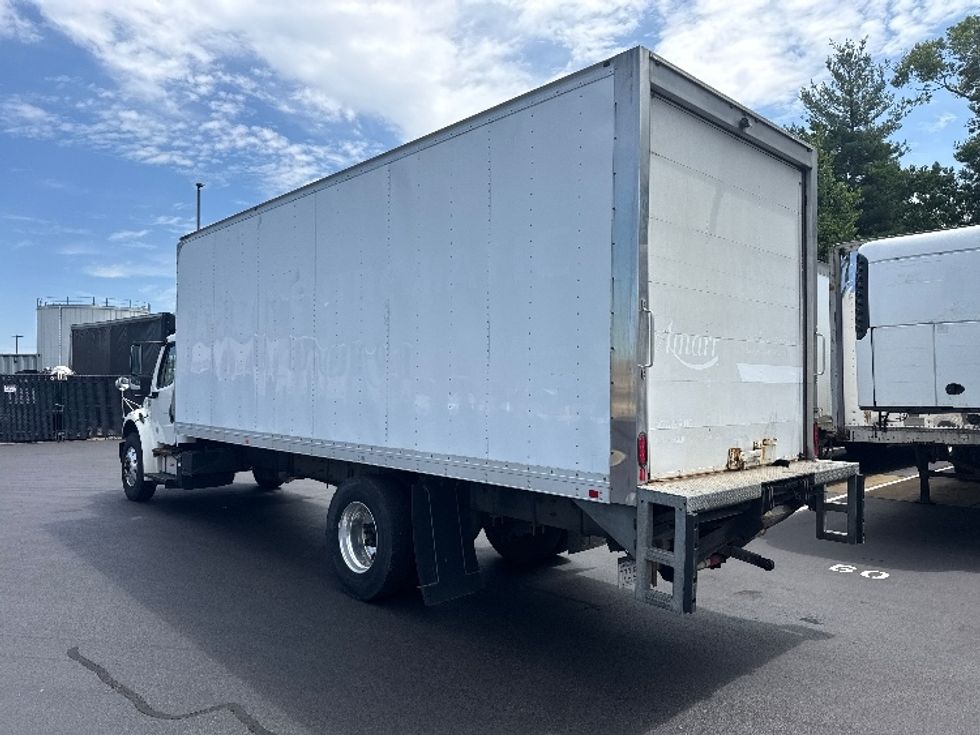 Medium Duty Box Truck-Light and Medium Duty Trucks-Freightliner-2019-M2-Norton-MA-210,662\n\t\tmiles-$ 44,500 - Image 6