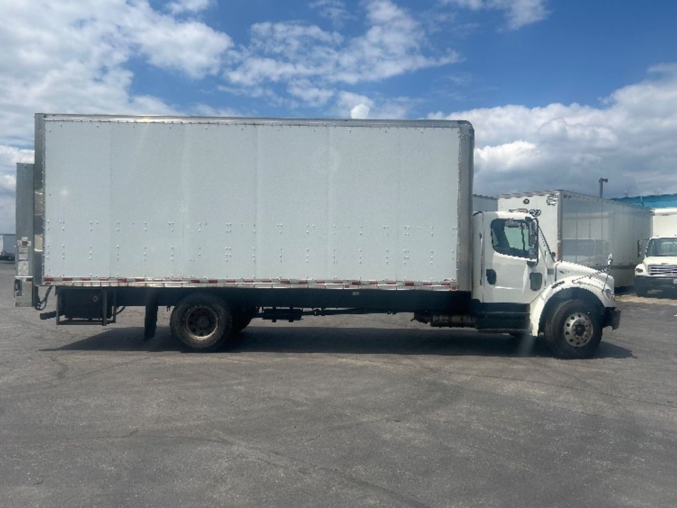 Medium Duty Box Truck-Light and Medium Duty Trucks-Freightliner-2019-M2-Obetz-OH-120,278\n\t\tmiles-$ 53,750 - Image 15