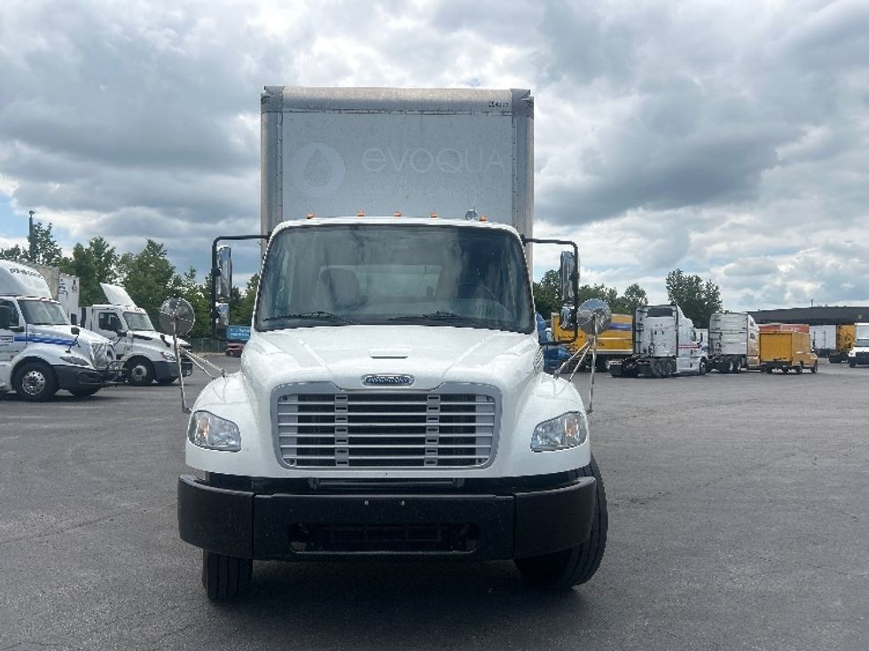 Medium Duty Box Truck-Light and Medium Duty Trucks-Freightliner-2019-M2-Obetz-OH-120,278\n\t\tmiles-$ 53,750 - Image 2