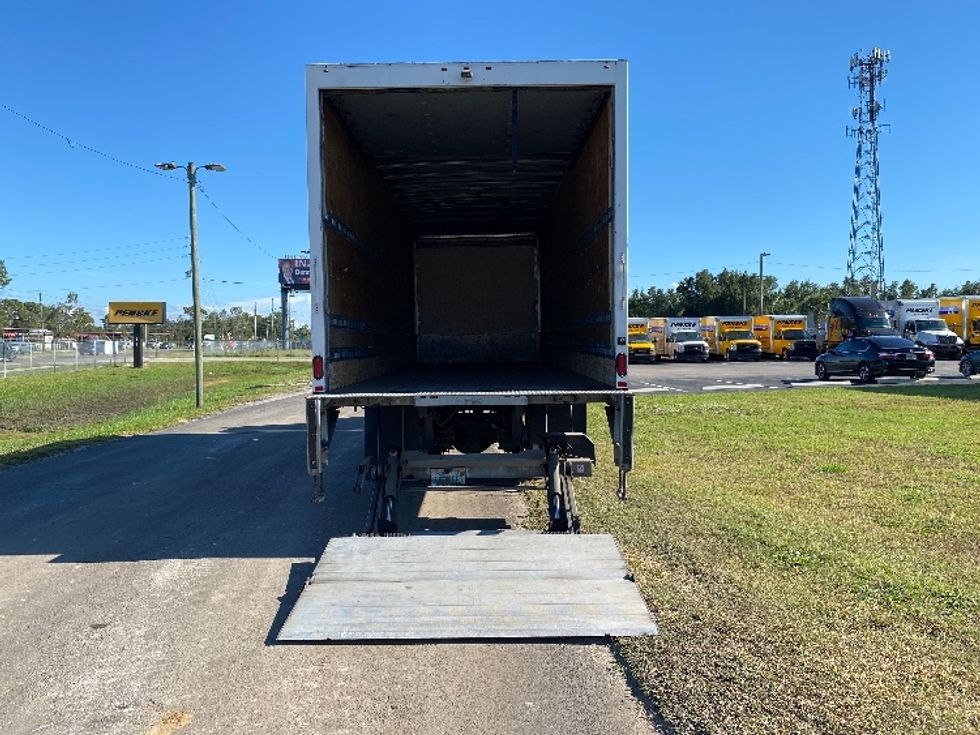 Medium Duty Box Truck-Light and Medium Duty Trucks-Freightliner-2019-M2-Ocala-FL-185,578\n\t\tmiles-$ 50,750 - Image 9
