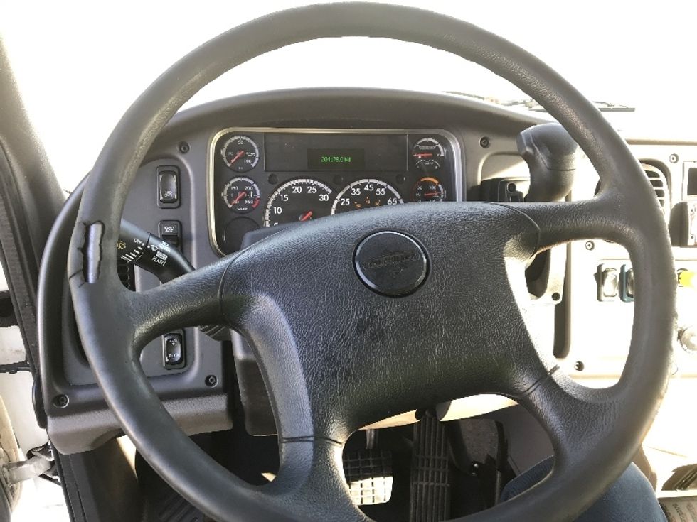 Medium Duty Box Truck-Light and Medium Duty Trucks-Freightliner-2019-M2-Ocala-FL-204,177\n\t\tmiles-$ 47,500 - Image 18