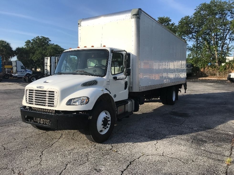 Medium Duty Box Truck-Light and Medium Duty Trucks-Freightliner-2019-M2-Ocala-FL-204,177\n\t\tmiles-$ 47,500 - Image 3