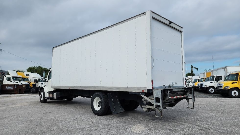 Medium Duty Box Truck-Light and Medium Duty Trucks-Freightliner-2019-M2-Ocala-FL-217,948\n\t\tmiles-$ 45,750 - Image 6
