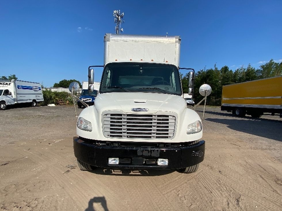 Medium Duty Box Truck-Light and Medium Duty Trucks-Freightliner-2019-M2-Ocala-FL-222,244\n\t\tmiles-$ 44,500 - Image 2