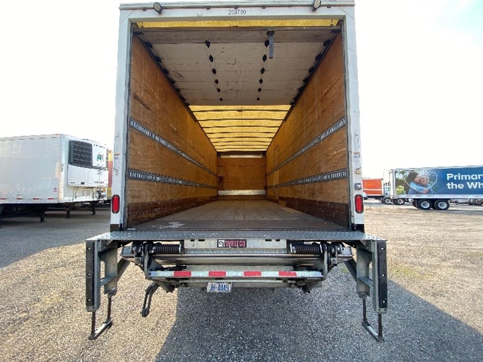 Medium Duty Box Truck-Light and Medium Duty Trucks-Freightliner-2019-M2-Ocala-FL-222,244\n\t\tmiles-$ 44,500 - Image 8