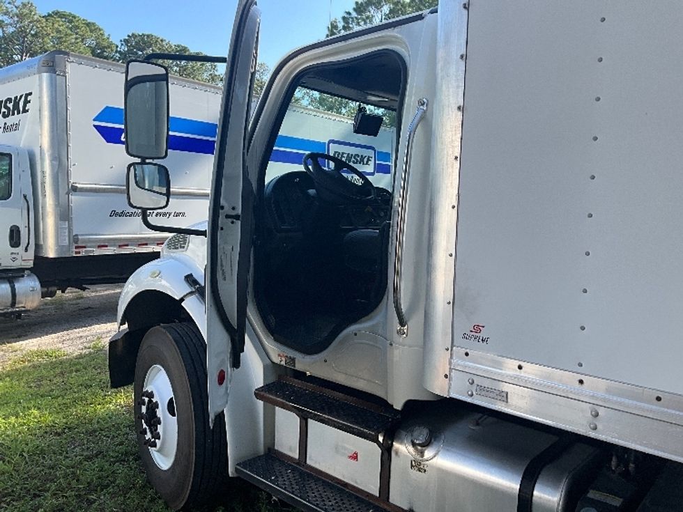 Medium Duty Box Truck-Light and Medium Duty Trucks-Freightliner-2019-M2-Ocala-FL-230,781\n\t\tmiles-$ 43,750 - Image 16