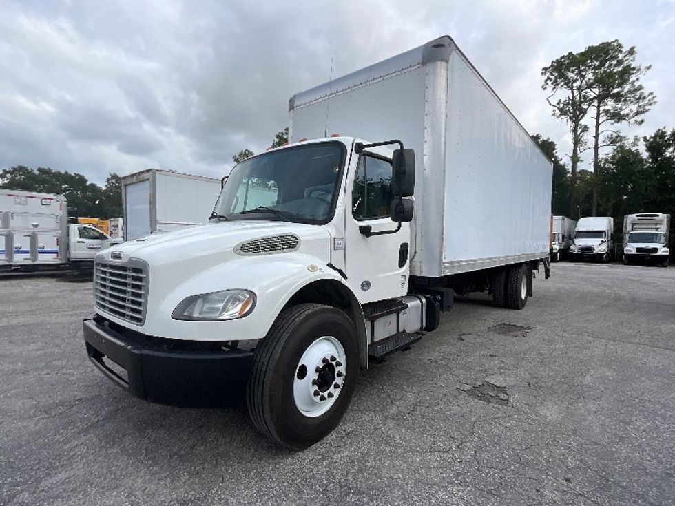 Medium Duty Box Truck-Light and Medium Duty Trucks-Freightliner-2019-M2-Ocala-FL-230,781\n\t\tmiles-$ 43,750 - Image 3