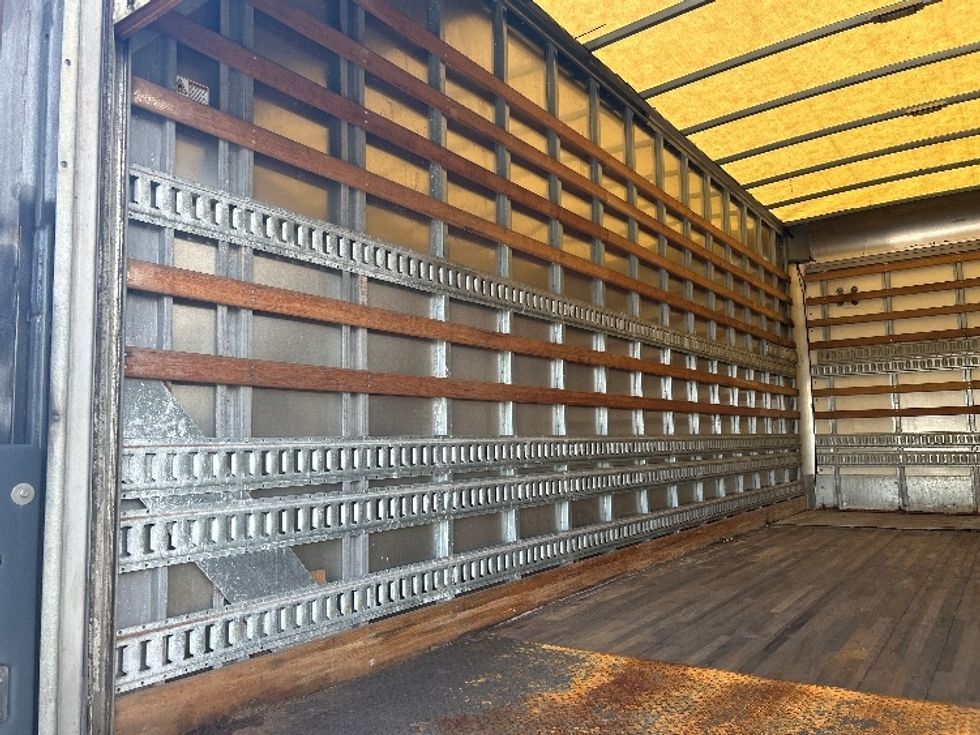 Medium Duty Box Truck-Light and Medium Duty Trucks-Freightliner-2019-M2-Ocala-FL-277,373\n\t\tmiles-$ 26,250 - Image 11