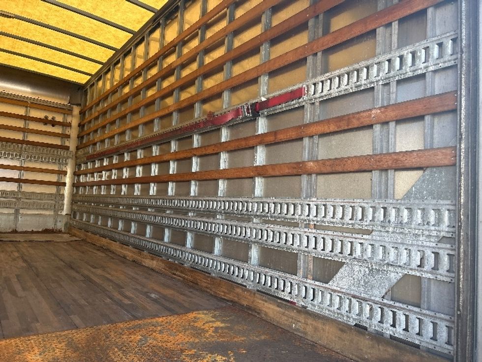 Medium Duty Box Truck-Light and Medium Duty Trucks-Freightliner-2019-M2-Ocala-FL-277,373\n\t\tmiles-$ 26,250 - Image 12