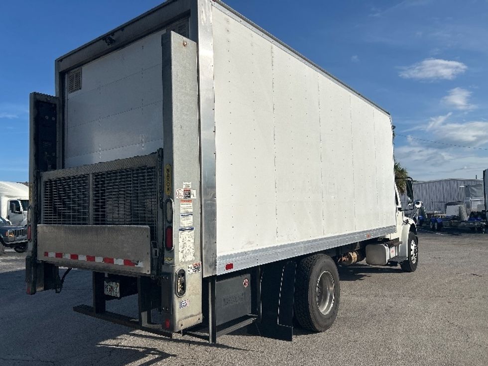 Medium Duty Box Truck-Light and Medium Duty Trucks-Freightliner-2019-M2-Ocala-FL-277,373\n\t\tmiles-$ 26,250 - Image 13