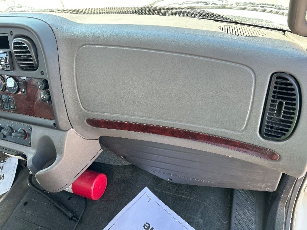 Medium Duty Box Truck-Light and Medium Duty Trucks-Freightliner-2019-M2-Oklahoma City-OK-120,591\n\t\tmiles-$ 58,500 - Image 21