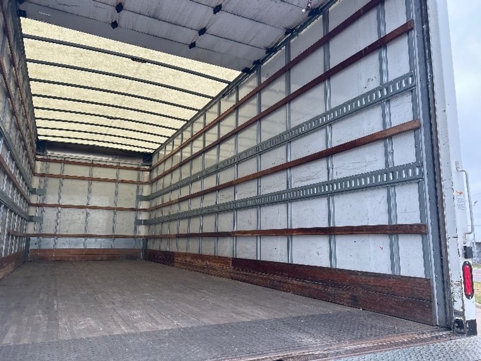 Medium Duty Box Truck-Light and Medium Duty Trucks-Freightliner-2019-M2-Oklahoma City-OK-159,024\n\t\tmiles-$ 55,500 - Image 12