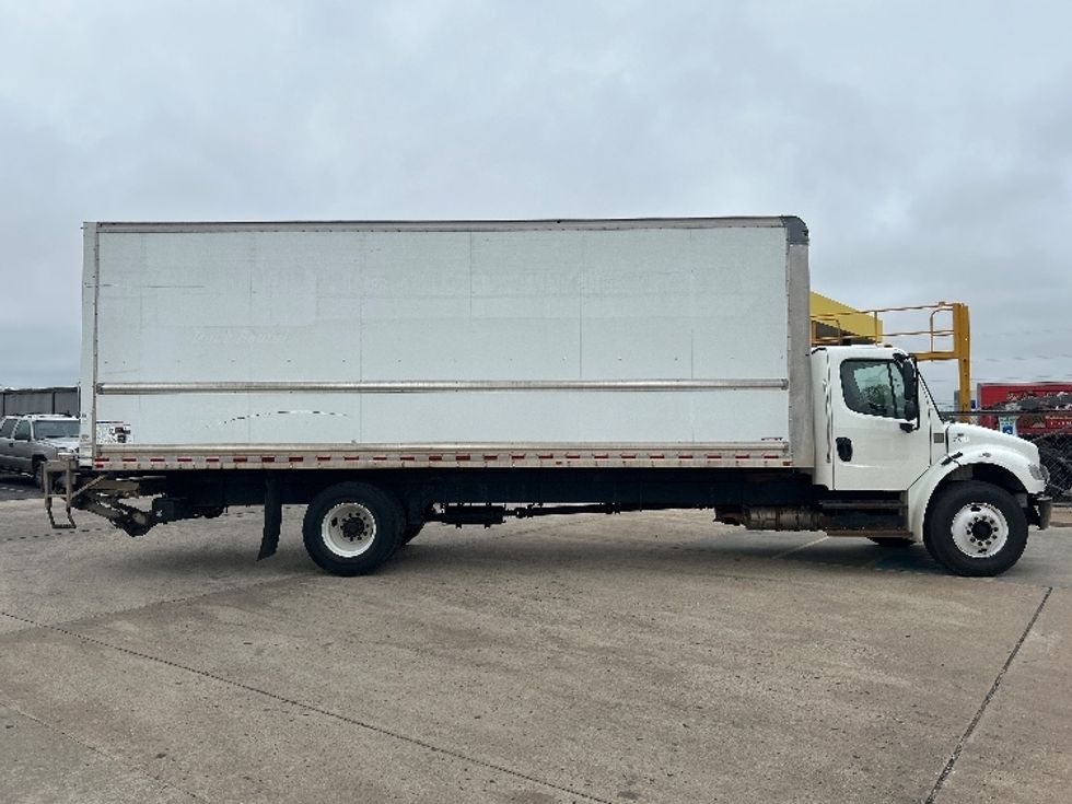 Medium Duty Box Truck-Light and Medium Duty Trucks-Freightliner-2019-M2-Oklahoma City-OK-159,024\n\t\tmiles-$ 55,500 - Image 15
