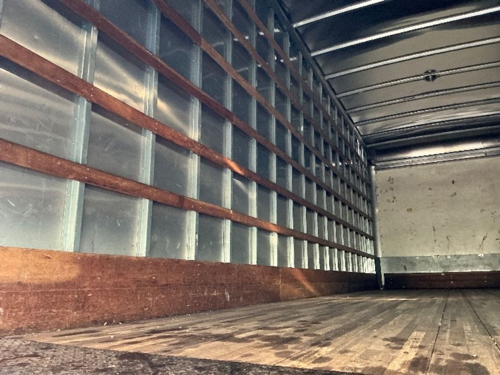 Medium Duty Box Truck-Light and Medium Duty Trucks-Freightliner-2019-M2-Olive Branch-MS-161,400\n\t\tmiles-$ 45,000 - Image 8