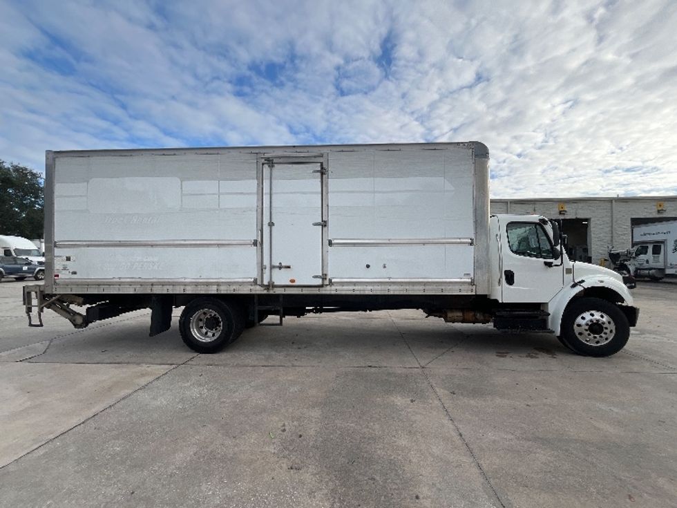 Medium Duty Box Truck-Light and Medium Duty Trucks-Freightliner-2019-M2-Orlando-FL-161,717\n\t\tmiles-$ 55,000 - Image 15