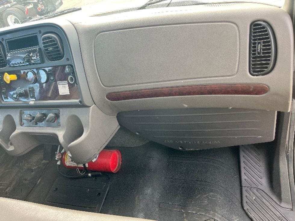 Medium Duty Box Truck-Light and Medium Duty Trucks-Freightliner-2019-M2-Orlando-FL-161,717\n\t\tmiles-$ 55,000 - Image 18