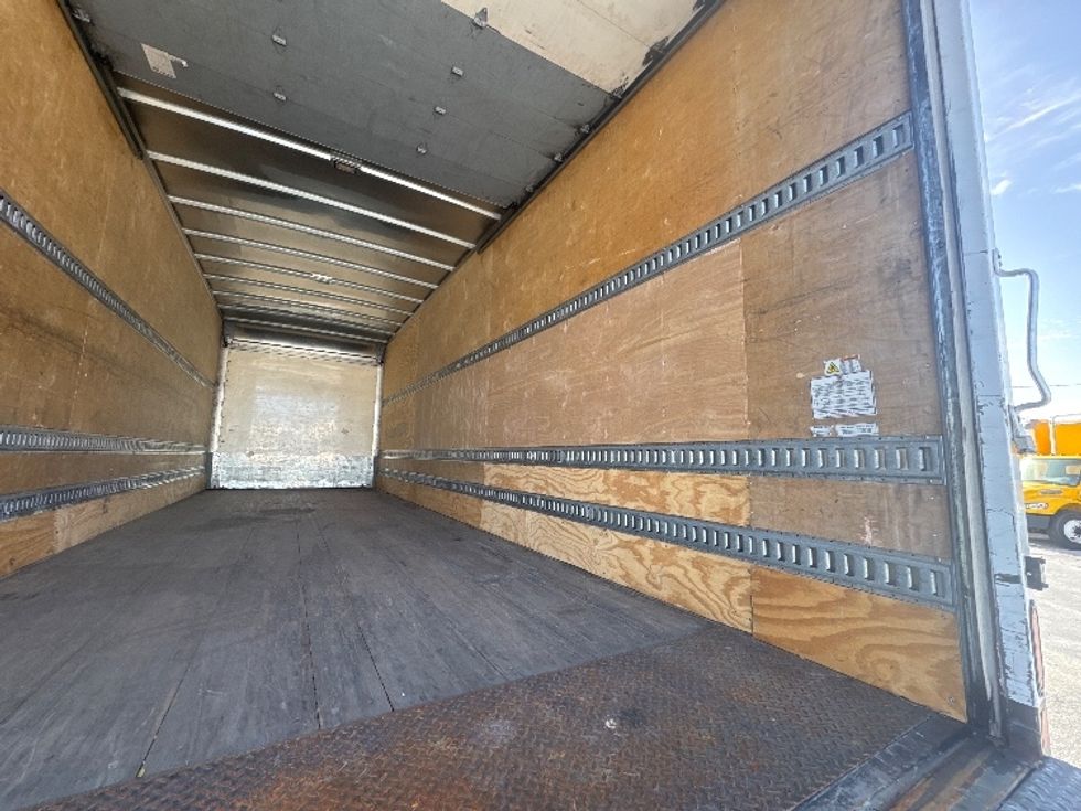 Medium Duty Box Truck-Light and Medium Duty Trucks-Freightliner-2019-M2-Orlando-FL-197,687\n\t\tmiles-$ 47,250 - Image 12