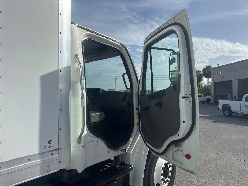 Medium Duty Box Truck-Light and Medium Duty Trucks-Freightliner-2019-M2-Orlando-FL-197,687\n\t\tmiles-$ 47,250 - Image 20
