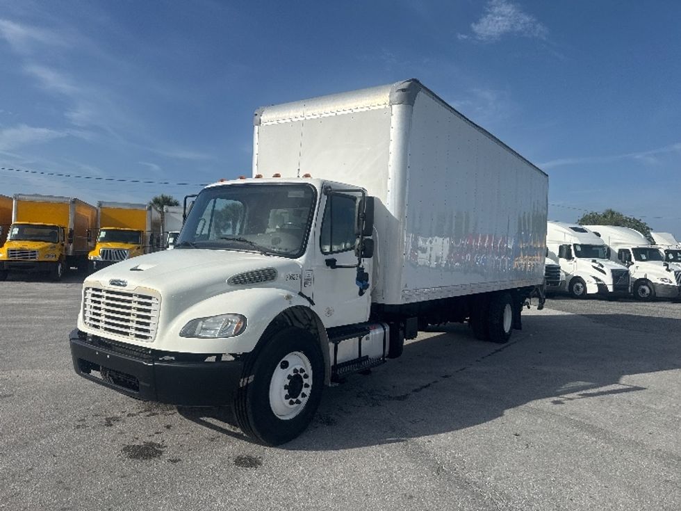 Medium Duty Box Truck-Light and Medium Duty Trucks-Freightliner-2019-M2-Orlando-FL-197,687\n\t\tmiles-$ 47,250 - Image 3
