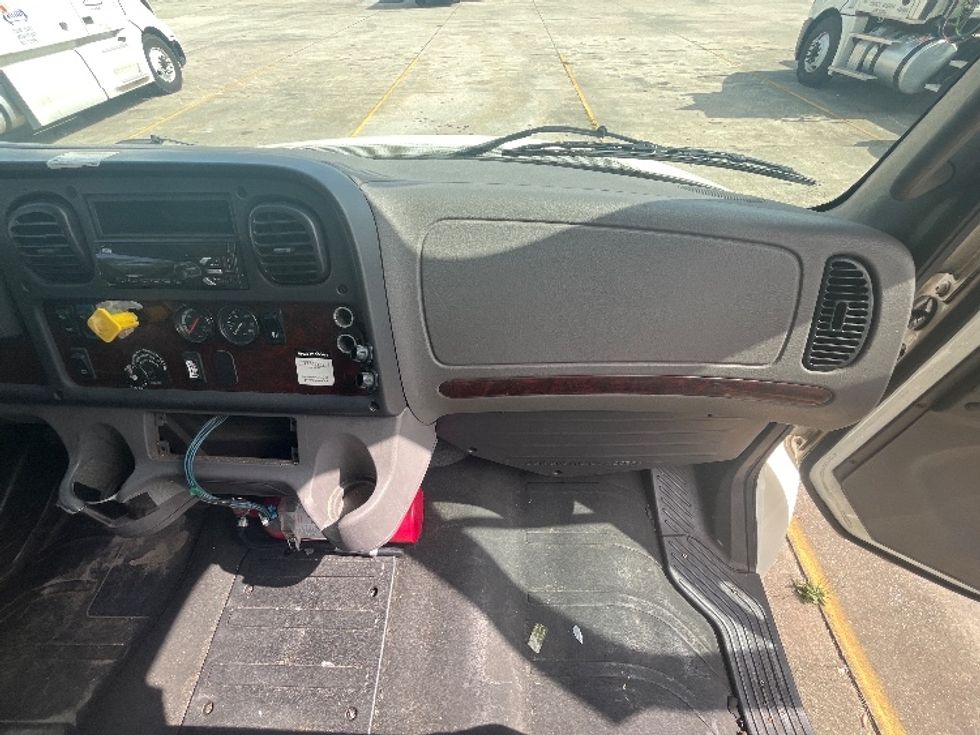 Medium Duty Box Truck-Light and Medium Duty Trucks-Freightliner-2019-M2-Orlando-FL-222,615\n\t\tmiles-$ 13,000 - Image 21