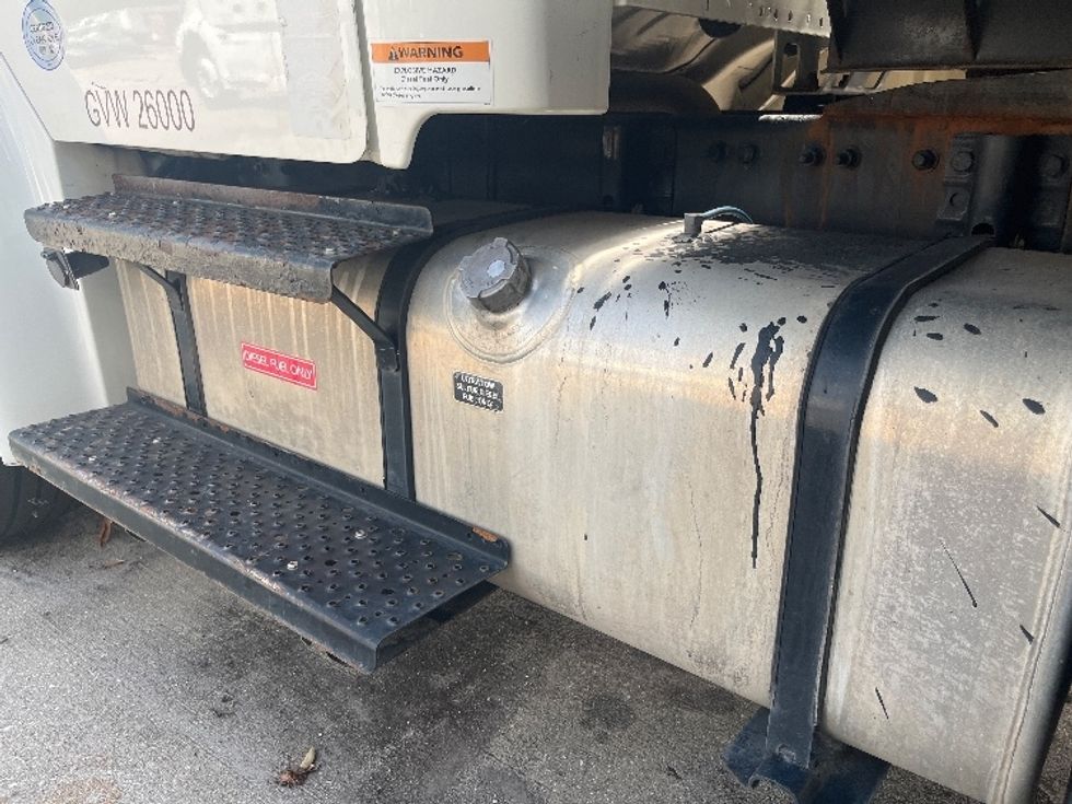Medium Duty Box Truck-Light and Medium Duty Trucks-Freightliner-2019-M2-Orlando-FL-222,615\n\t\tmiles-$ 13,000 - Image 25