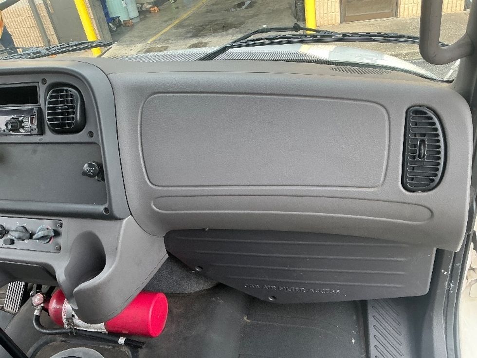 Medium Duty Box Truck-Light and Medium Duty Trucks-Freightliner-2019-M2-Orlando-FL-342,067\n\t\tmiles-$ 21,250 - Image 21