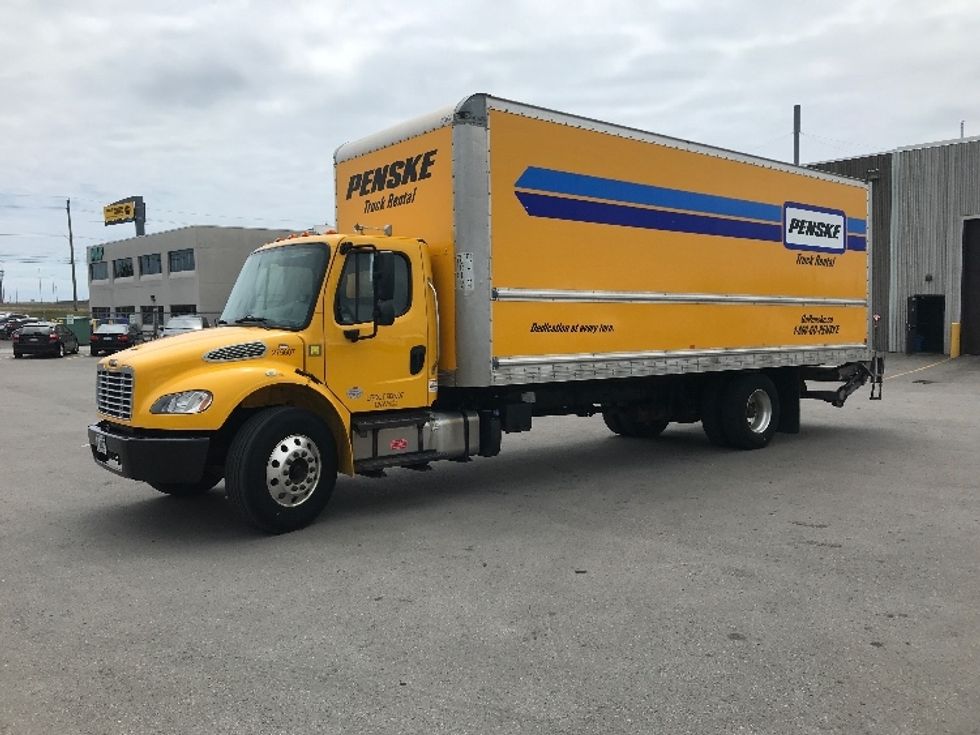 Medium Duty Box Truck-Light and Medium Duty Trucks-Freightliner-2019-M2-Oshawa-ON-223,352\n\t\tkm-$ 71,000 - Image 3