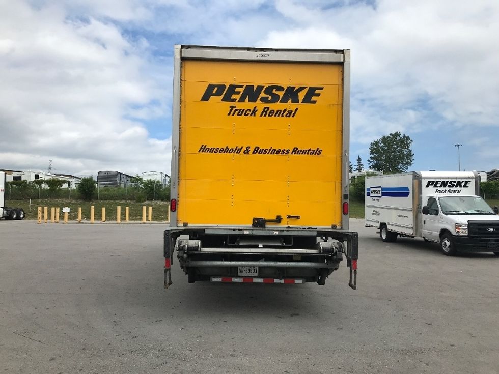 Medium Duty Box Truck-Light and Medium Duty Trucks-Freightliner-2019-M2-Oshawa-ON-223,352\n\t\tkm-$ 71,000 - Image 7