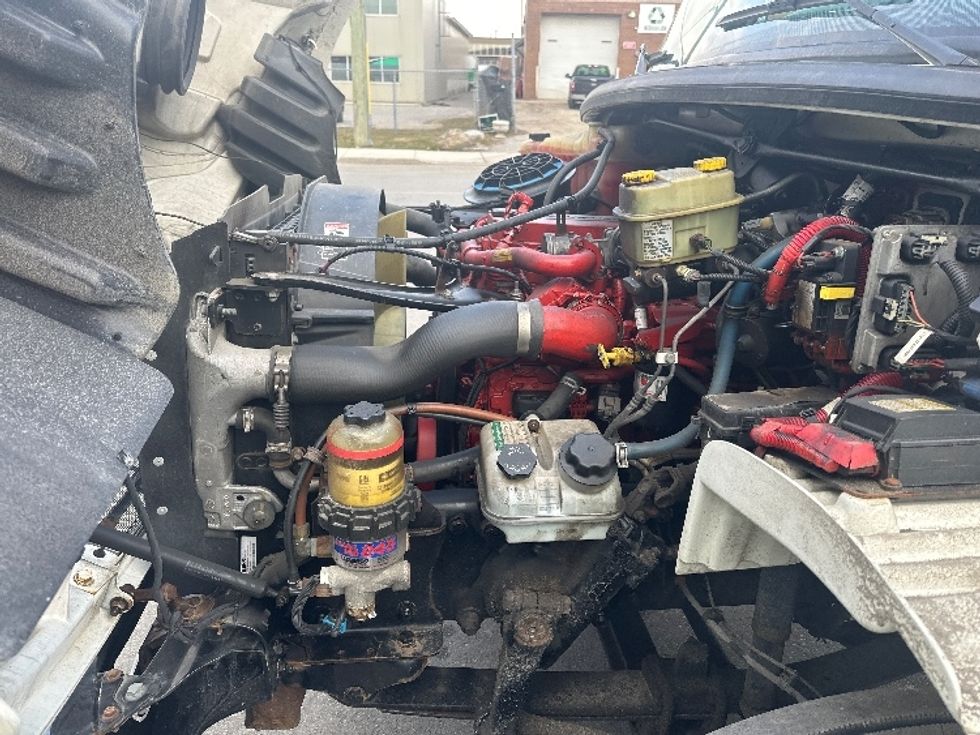 Medium Duty Box Truck-Light and Medium Duty Trucks-Freightliner-2019-M2-Oshawa-ON-294,939\n\t\tkm-$ 63,750 - Image 23