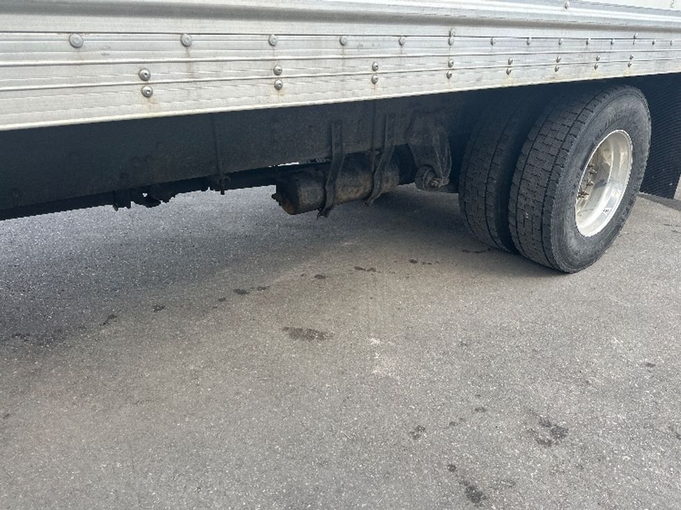 Medium Duty Box Truck-Light and Medium Duty Trucks-Freightliner-2019-M2-Oshawa-ON-294,939\n\t\tkm-$ 63,750 - Image 5